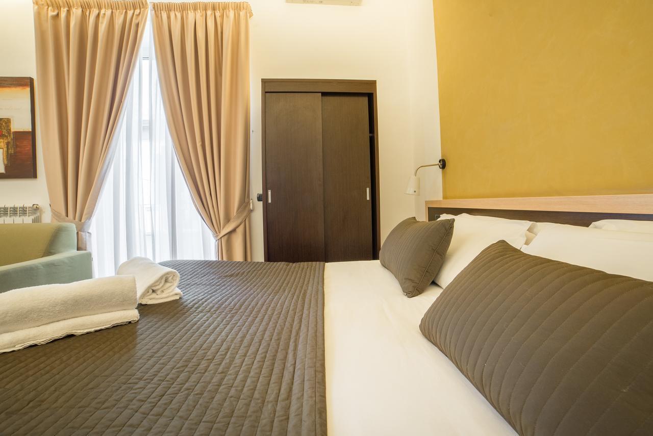 B&B Chiaia 32 Napoli Ngoại thất bức ảnh